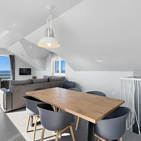 Appartement Luxury Two-Floor Apartment With Private Heated Pool On Terrace And Sea View 3